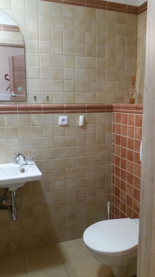 Sommelierka Apartment Валтис Екстериор снимка